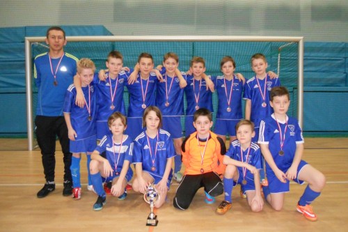 W niedziel� 8 marca w hali sportowej Miejskiego Centrum Sportu i Rekreacji Skar�ysku - Kamiennej odby� si� Halowy Turniej Pi�ki No�nej o Puchar Prezesa Granatu Skar�ysko.