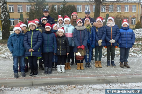 mikolaj_policja_pinczow03.jpg