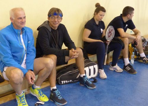 badminton128.jpg